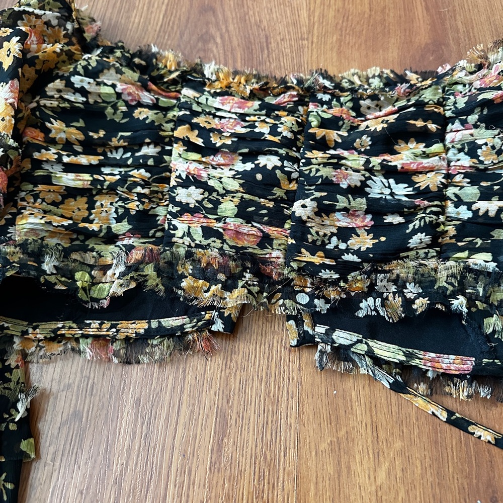 ASOS Design Off Shoulder Long Sleeve Top With Ruffle Detail SET - Picture 7 of 8